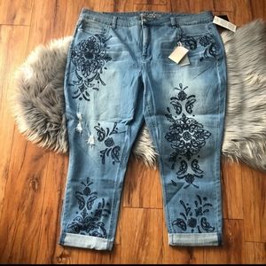 Melissa McCarthy Seven7 Skinny Jeans